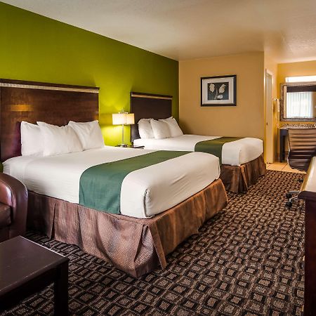 Surestay Hotel By Best Western Floresville Εξωτερικό φωτογραφία
